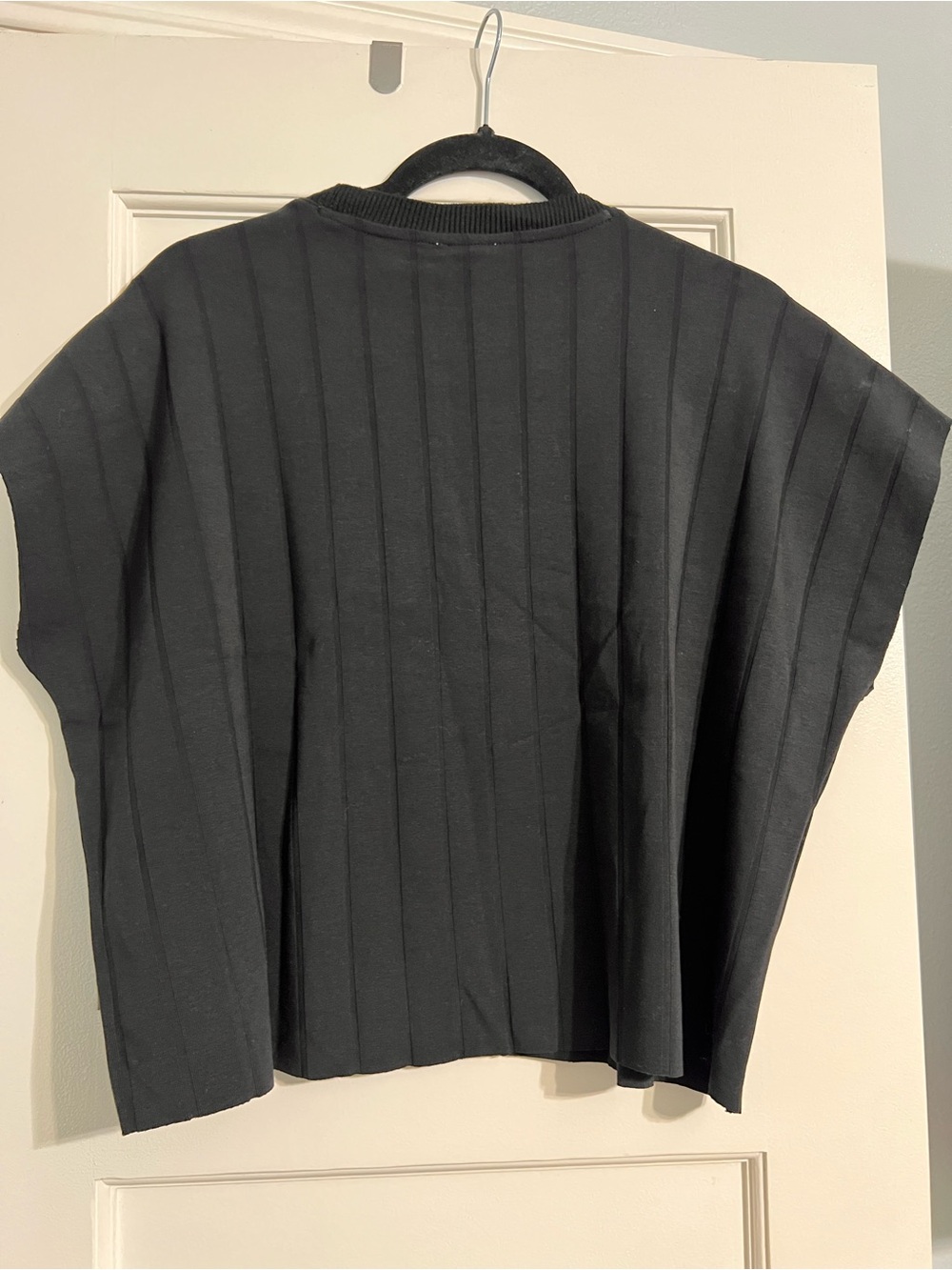 Splendid Black Ribbed Short Sleeve Top - Picture 4 of 6
